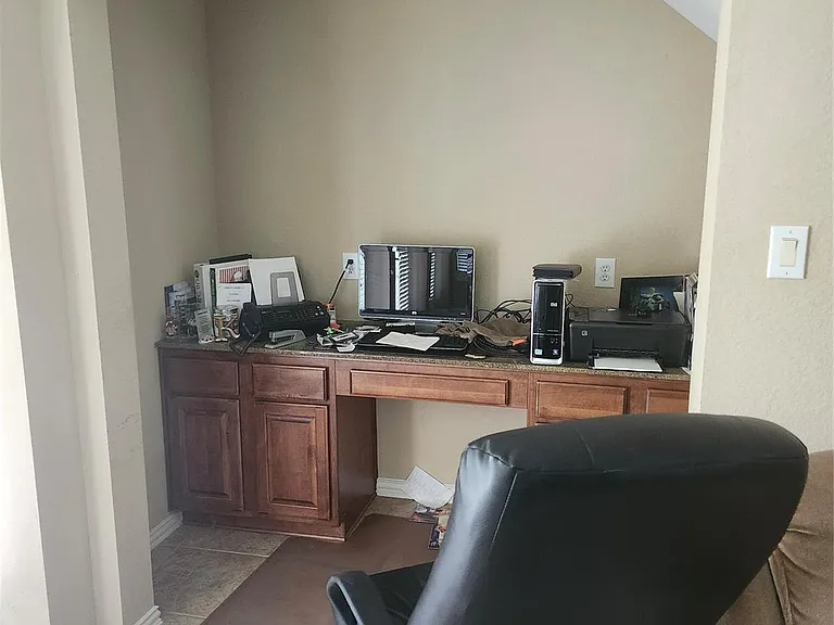 4627 Lake Knoll Ct — Photo 9