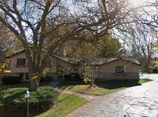 18505 Bonnie Ln, Brookfield, WI 53045