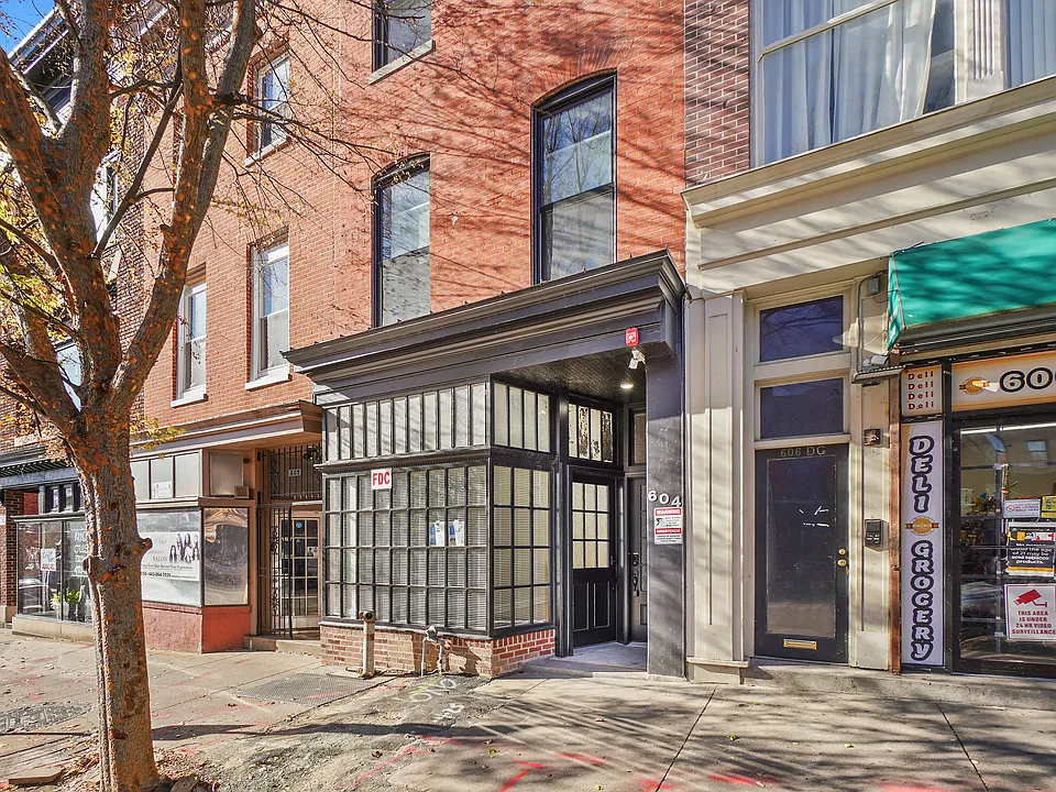 604 N Eutaw St #4