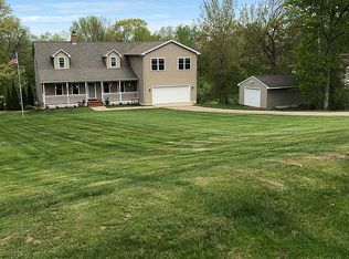 366 Rondeau St, Palmer, MA 01069