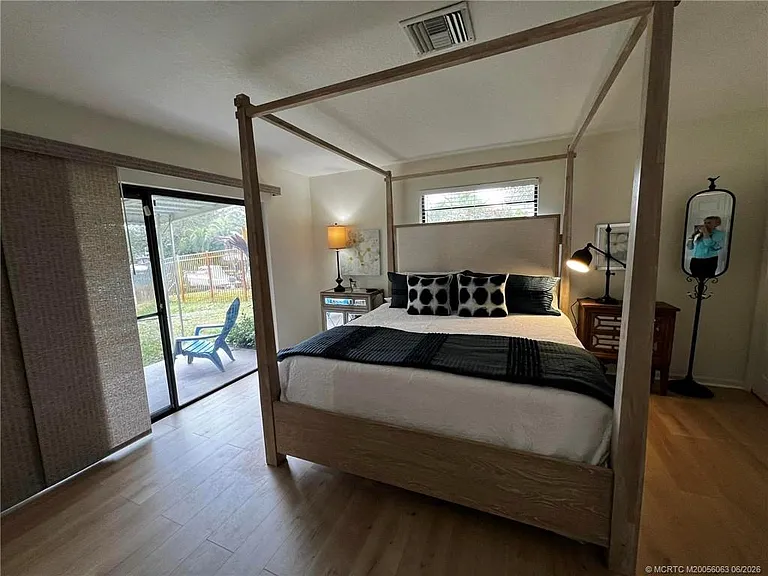 2453 SW Murphy Rd — Photo 12