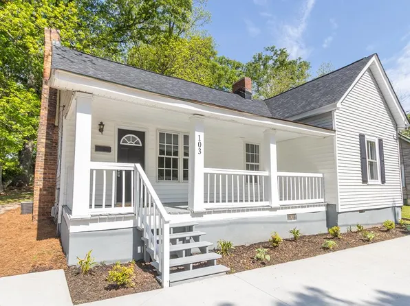 103 Harrisburg St, Abbeville, SC 29620