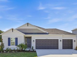 2124 Babbling Brook Blvd, Auburndale, FL 33823