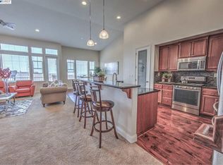 6471 Bayview Dr, Oakland, CA