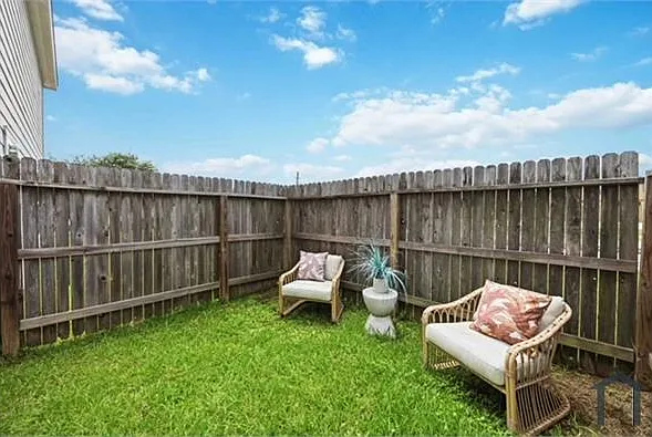 18933 Porchlight Ct — Photo 12