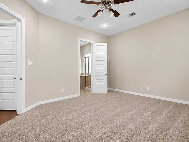 22503 Miramar Bend Dr — Photo 15
