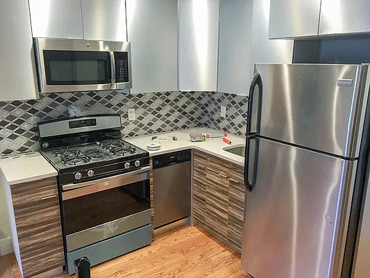 Rented by Nooklyn NYC LLC | media 11