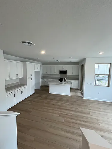 316 Honeysuckle Way Photo 1