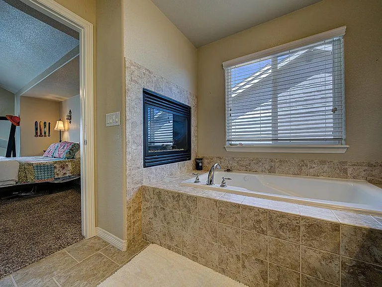 6471 Stingray Ln — Photo 14