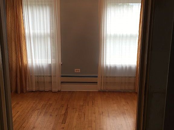 Bedroom #1 -
3 closets