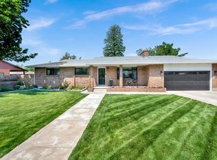 11530 S Jordan Point Dr, Sandy, UT 84092