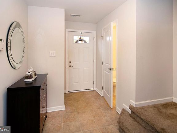 3rd image of 43 Village Green Ln
