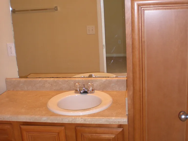 Arbor View Apartments — Photo 47