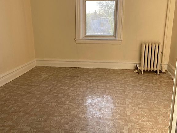 2nd image of 146 Bay 13th St APT H