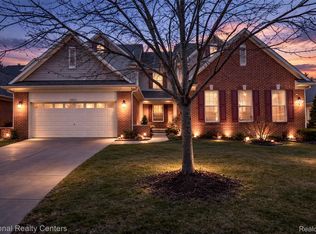 43651 Cherrywood Ln, Canton, MI 48188