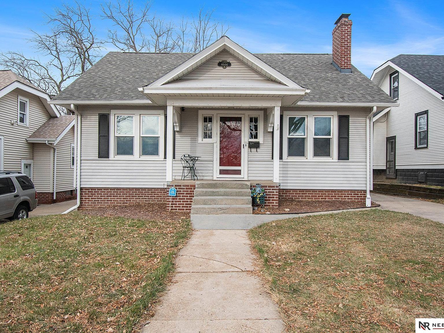 4666 Woolworth Ave, Omaha, NE 68106 | Zillow