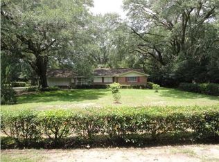 43 Oak Ave, Satsuma, AL 36572