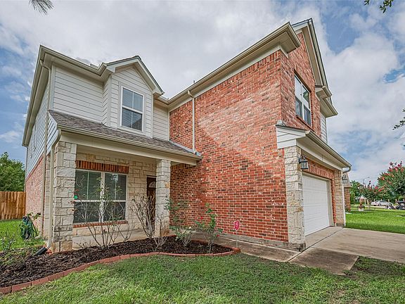 3rd image of 5003 Forest Moss Ct