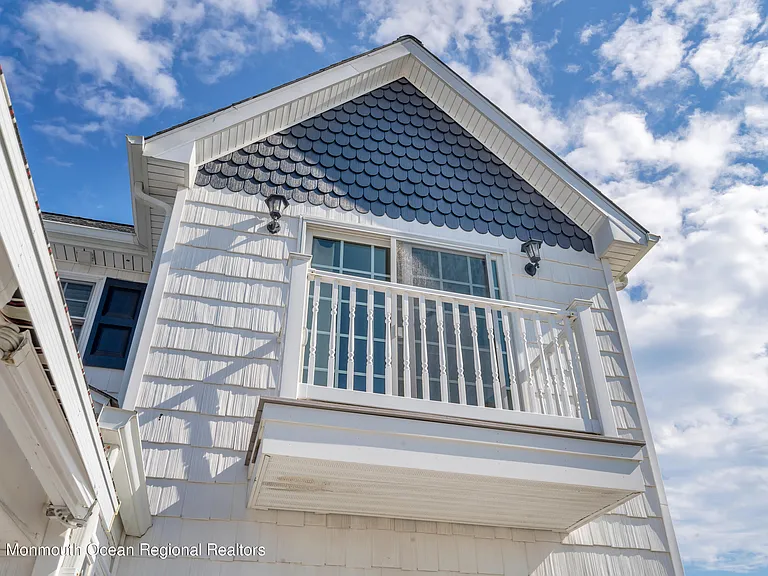 43 Woodhaven Rd — Photo 64