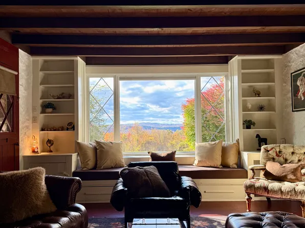 (undisclosed Address), Brewster, NY 10509