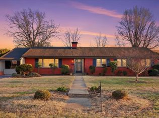 1133 Club Rd, Waynesboro, VA 22980