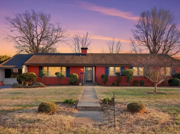 1133 Club Rd, Waynesboro, VA 22980