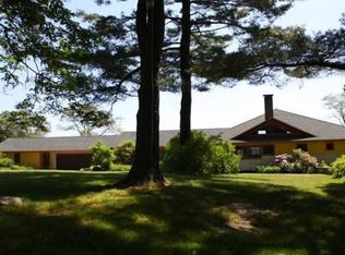 6 Eveleth Rd, Gloucester, MA 01930