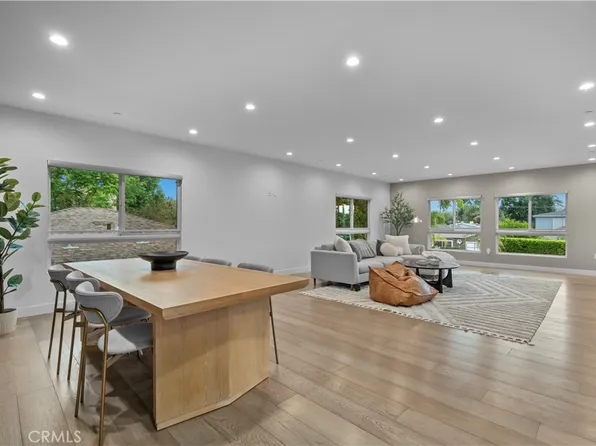 14157 Tiara St #101, Sherman Oaks, CA 91401