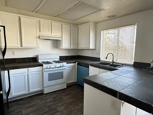 3735 Hollowglen Dr — Photo 20