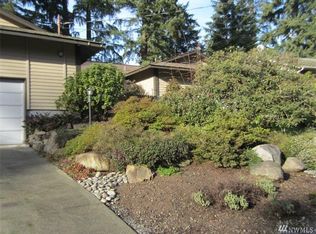 16284 SE 31st St, Bellevue, WA