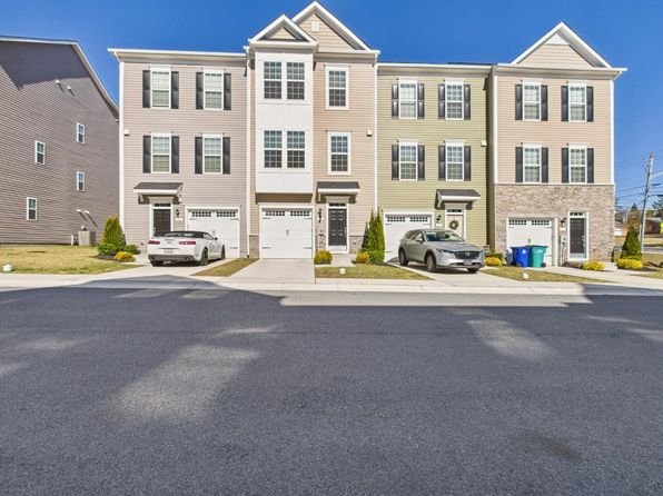 32 Chester Ct