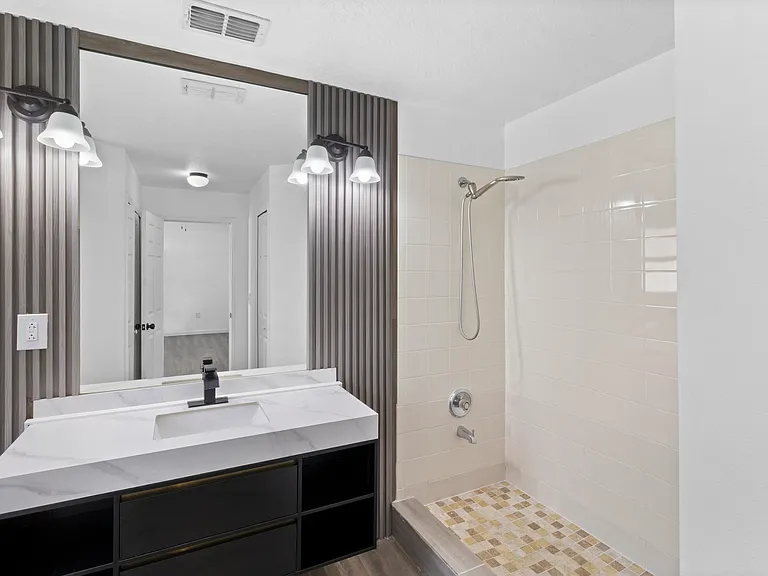 1601 Perdido Ct — Photo 12