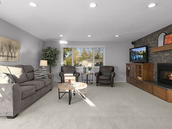 5th image of 14323 SE Bonnie Way