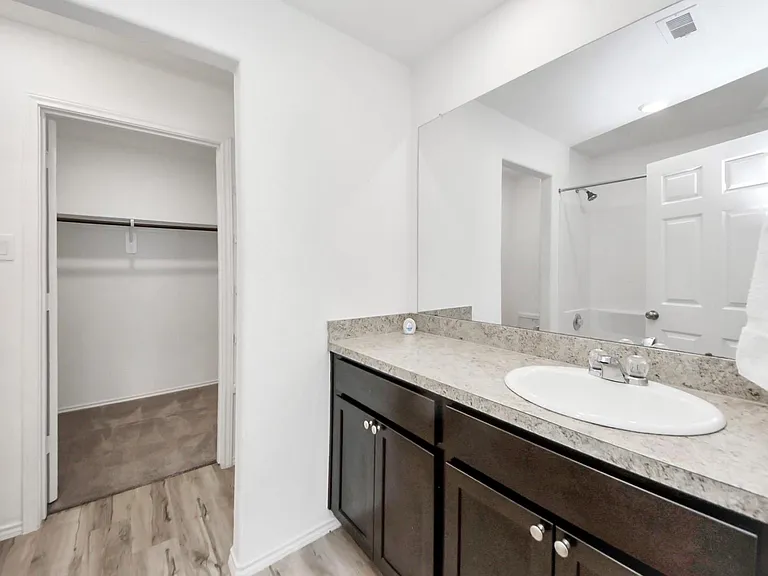 8650 Bar Harbor Dr — Photo 14