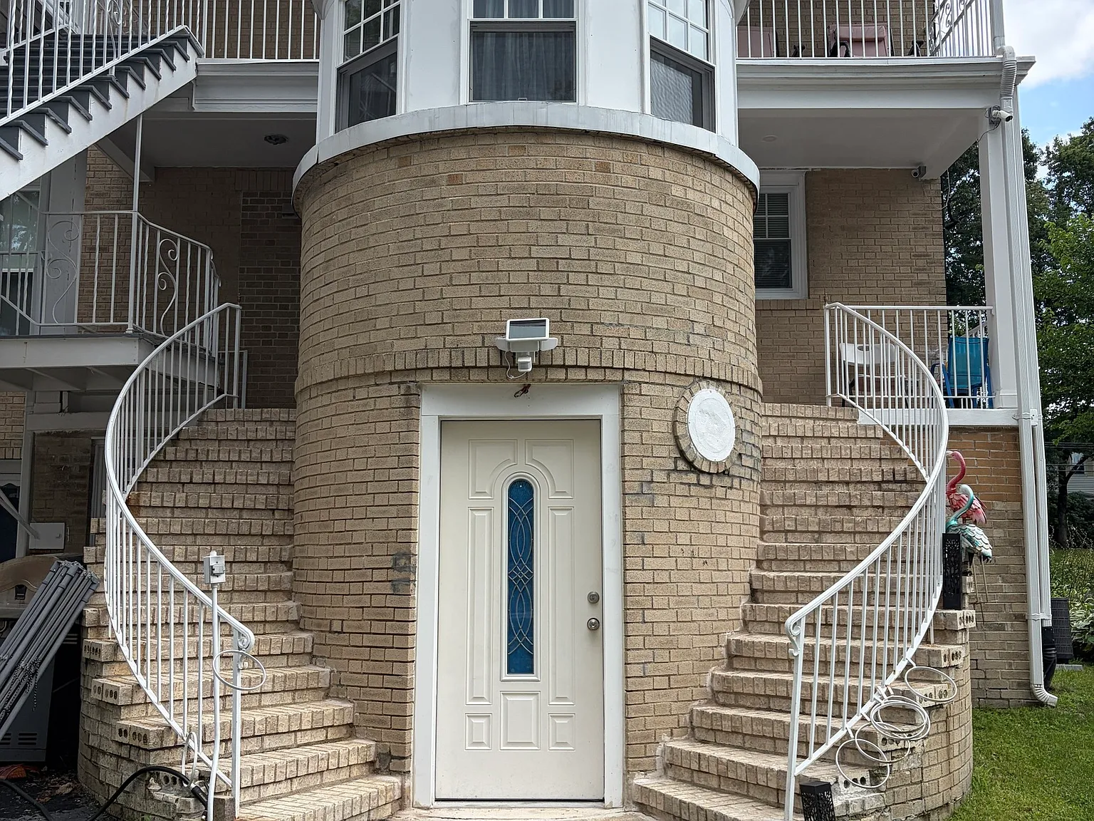 1 bed, 1.0 bath, 550 sqft, $1,500 — Photo 2