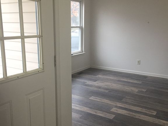Front dining room 
