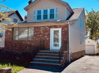 88 Hughes St, Maplewood, NJ 07040