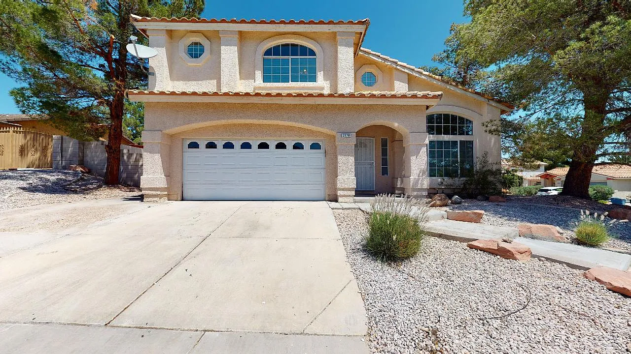 4 bed, 2213 sqft, $2,399 — Photo 1