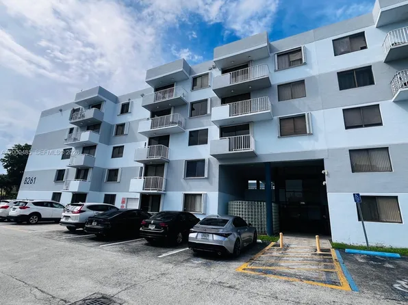 8261 NW 8th St, Miami, FL