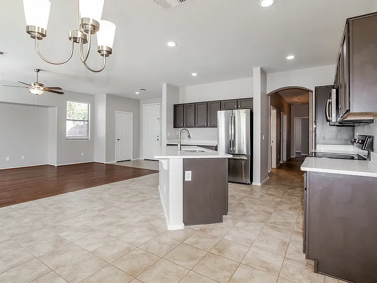 16855 W Ironwood St — Photo 5