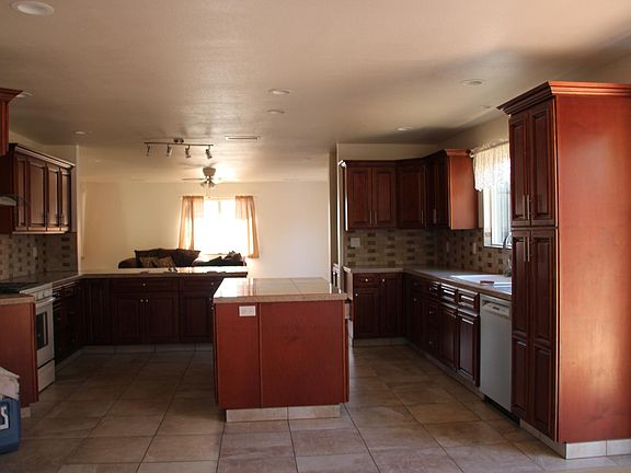 5th image of 174 Pasqual Ave