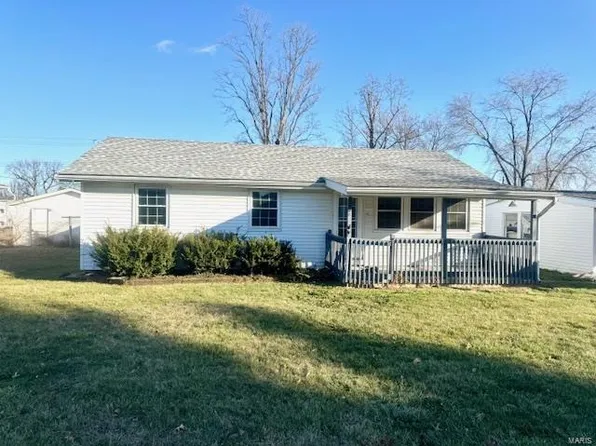 206 N 7th St, La Grange, MO 63448