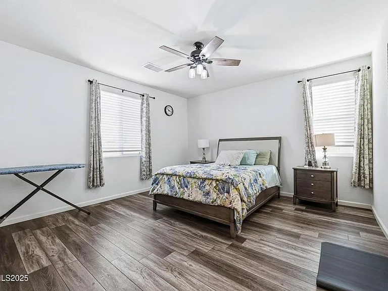 326 Redwall Ct — Photo 7