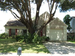 1010 Pleasant Pine Ct, Valrico, FL 33596