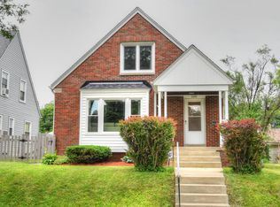 3239 N 58th St, Milwaukee, WI 53216