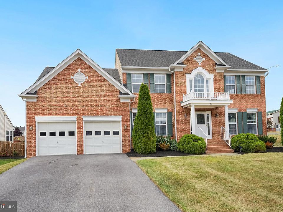 1st image of 311 Breckinridge Ct