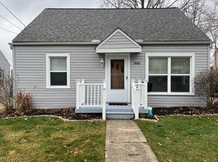 1660 Highview Ave, Akron, OH 44301