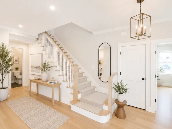 40 Evergreen Ave #A.0, Somerville, MA 02145