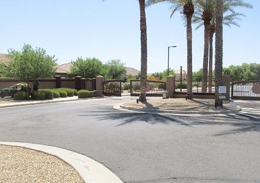 2nd image of 14523 W Poinsettia Dr
