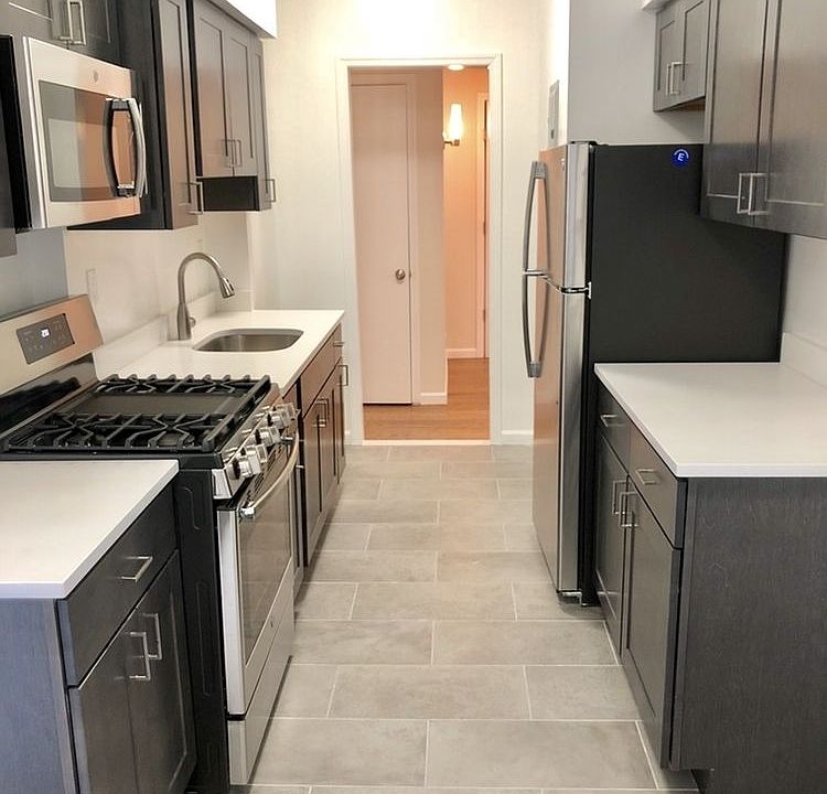 1st image of 3516 34th St APT 1F